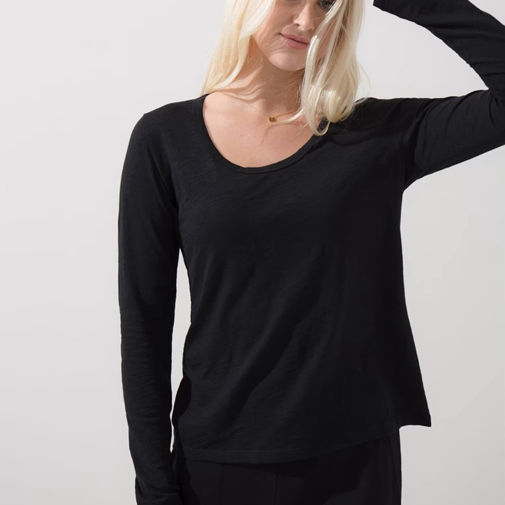 SOMA Long Sleeve Slub Tee Black light weight size M new